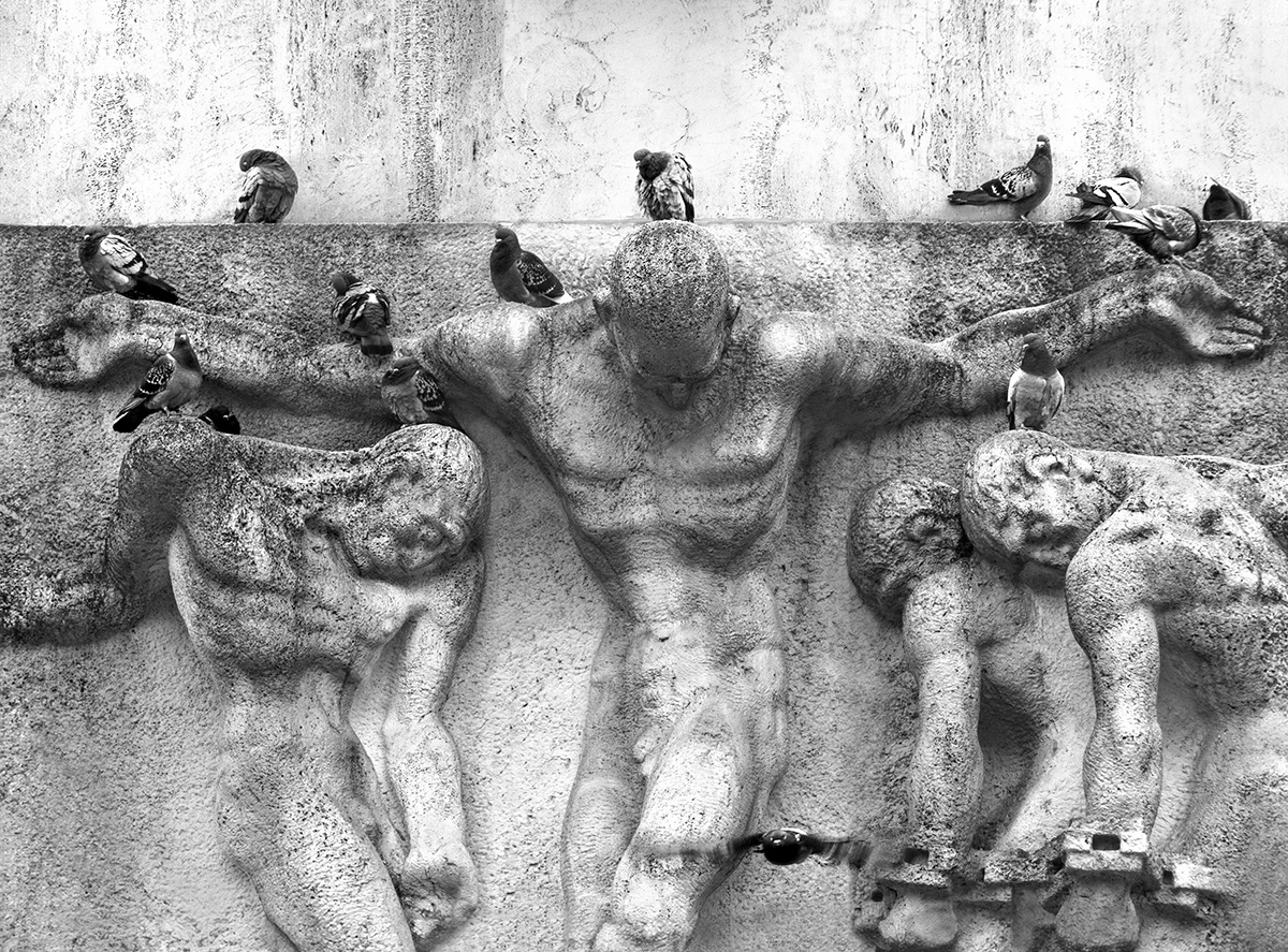 Esclavos Ideol&oacute;gicos — Olin Heitmann